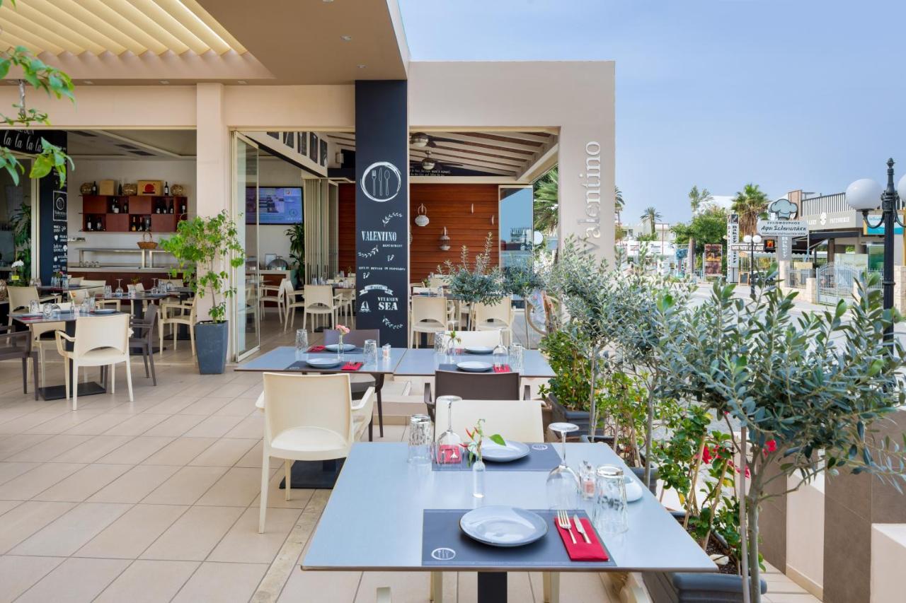 Oscar Suites & Village Agia Marina Eksteriør bilde