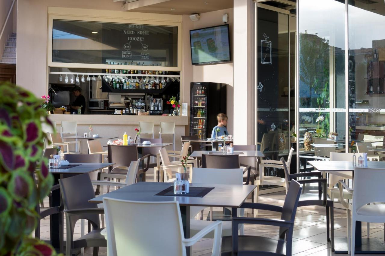 Oscar Suites & Village Agia Marina Eksteriør bilde